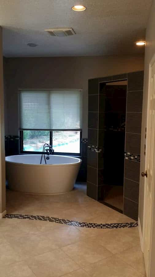 master-bathroom-remodel-spring-tx1 (1)